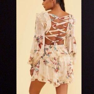 Edite Mode Beige Floral Long Sleeve Cut-Out Dress